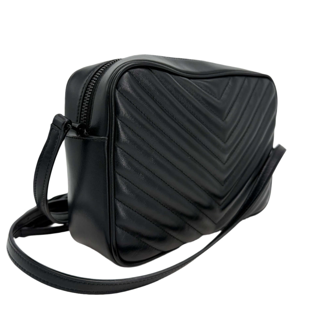 Authentic black calfskin matelassé Lou camera bag with chevron quilting from Saint Laurent.