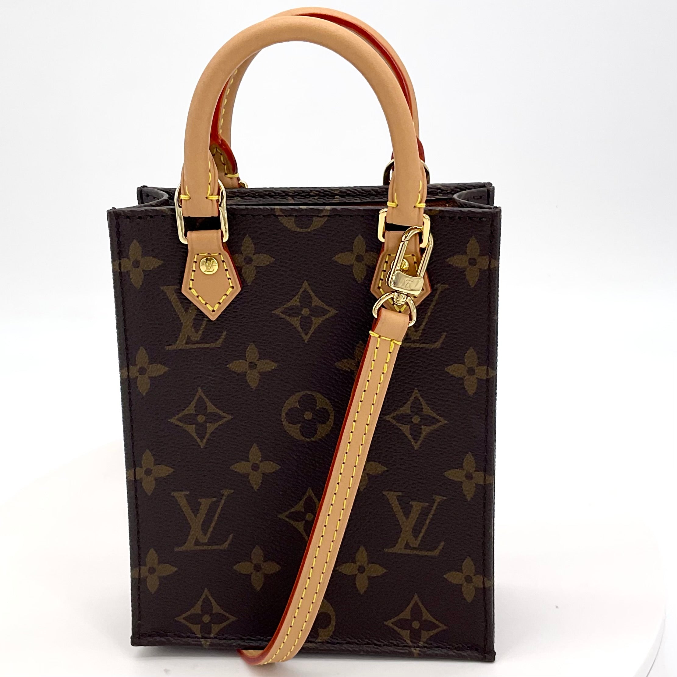 Petit sac plat online monogram